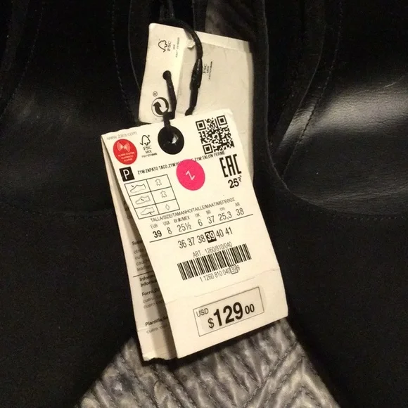 Zara size 8 black leather 4” heels - Picture 7 of 9